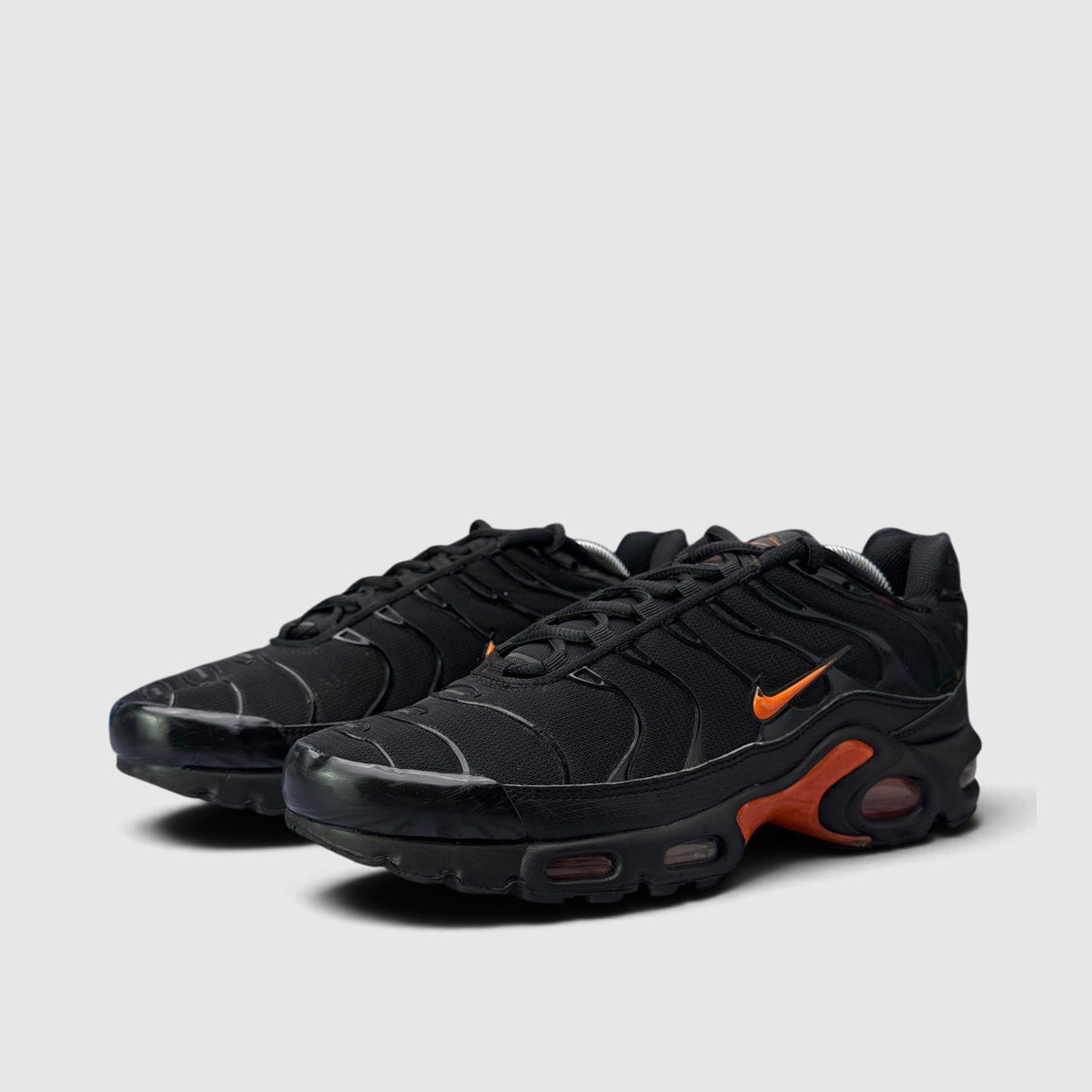 Nike Air Max Plus, buty sportowe męskie w bardzo dobrym stanie rozmiar 44, para butów