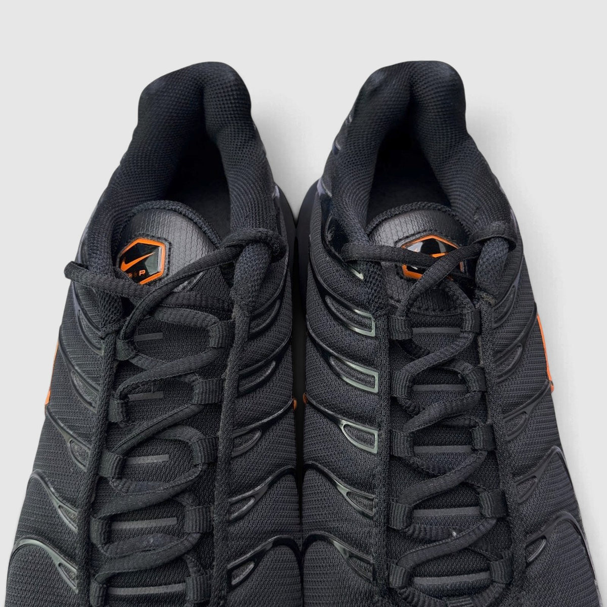 Nike Air Max Plus, buty sportowe męskie w bardzo dobrym stanie rozmiar 44, widok z góry