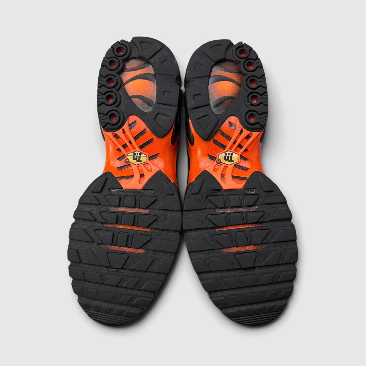 Nike Air Max Plus, buty sportowe męskie w bardzo dobrym stanie rozmiar 44, podeszwa