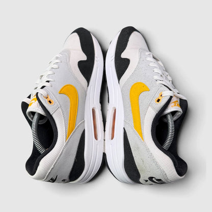Nike Air Max 1 University Gold, buty sportowe męskie w bardzo dobrym stanie rozmiar 44.5, widok z góry