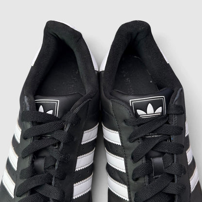 Adidas Superstar II Black White, buty sportowe męskie w bardzo dobrym stanie rozmiar 44 2/3, widok z góry
