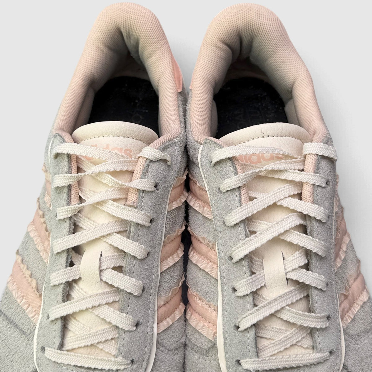 Adidas Breaknet Sleek, buty sportowe damskie w bardzo dobrym stanie rozmiar 42, widok z góry