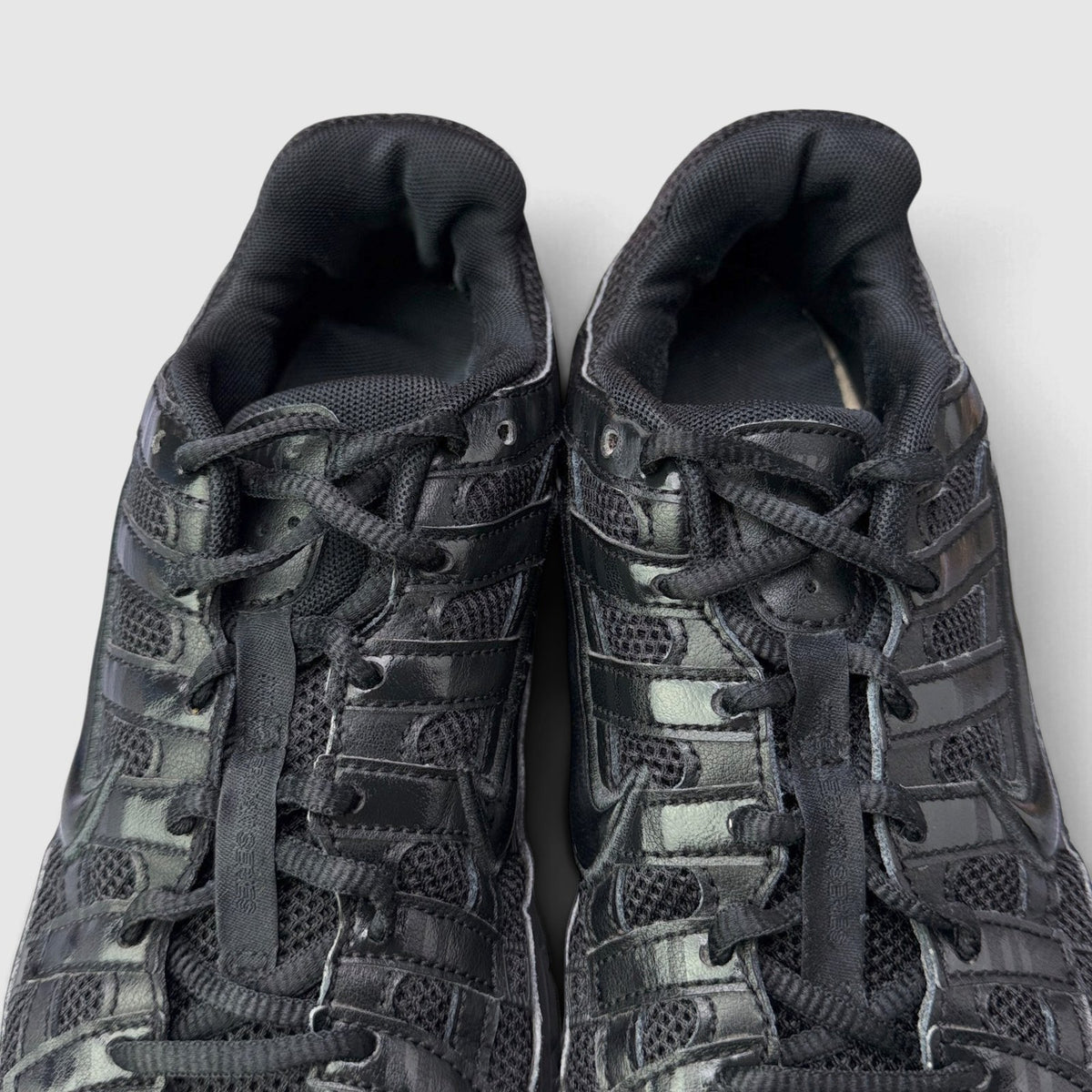 Nike P-6000, buty sportowe damskie w bardzo dobrym stanie rozmiar 39, detal