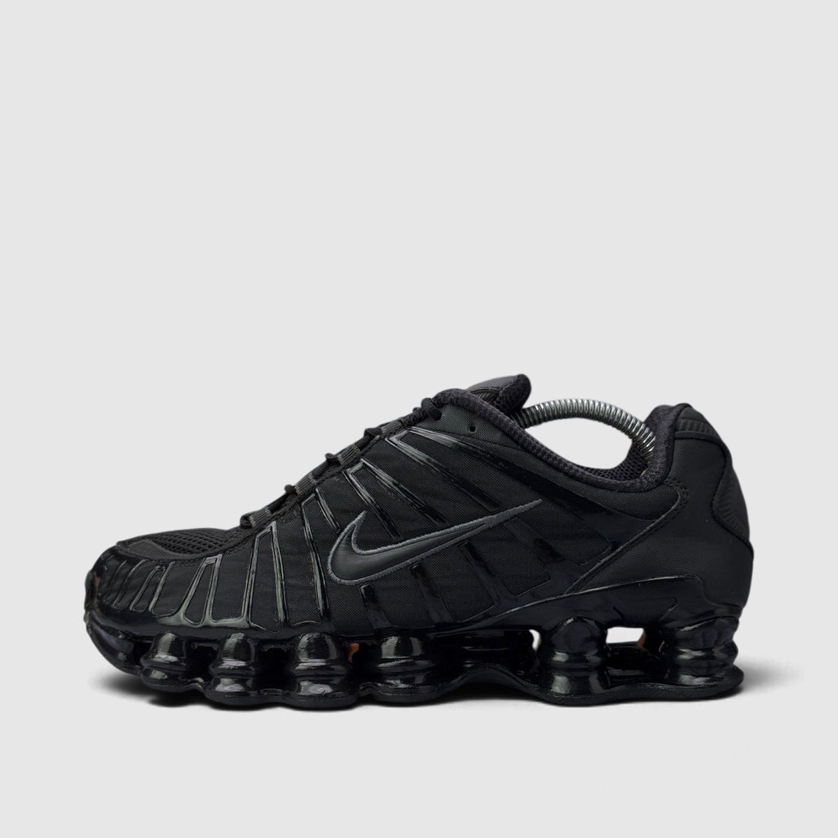 Nike Shox TL Metallic Hematite, buty sportowe męskie w bardzo dobrym stanie rozmiar 43, boczny profil, lewa strona