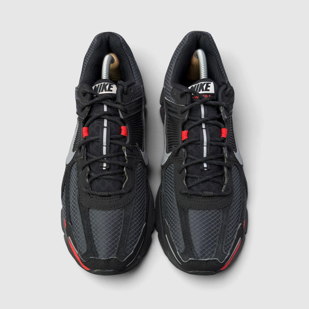 Nike Zoom Vomero 5 Bred, buty sportowe męskie w bardzo dobrym stanie rozmiar 44, widok z góry
