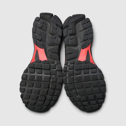 Nike Zoom Vomero 5 Bred, buty sportowe męskie w bardzo dobrym stanie rozmiar 44, podeszwa