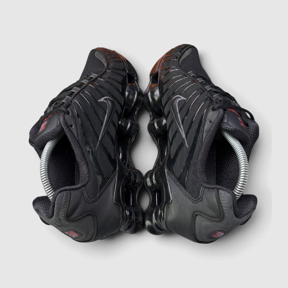 Nike Shox TL Metallic Hematite, buty sportowe męskie w bardzo dobrym stanie rozmiar 41, widok z góry