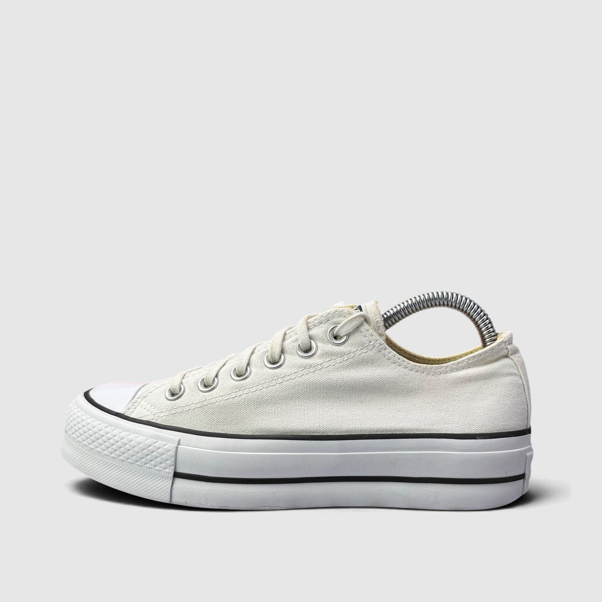 Converse Chuck Taylor All Star Lift, buty sportowe damskie w bardzo dobrym stanie rozmiar 37.5, boczny profil, lewa strona