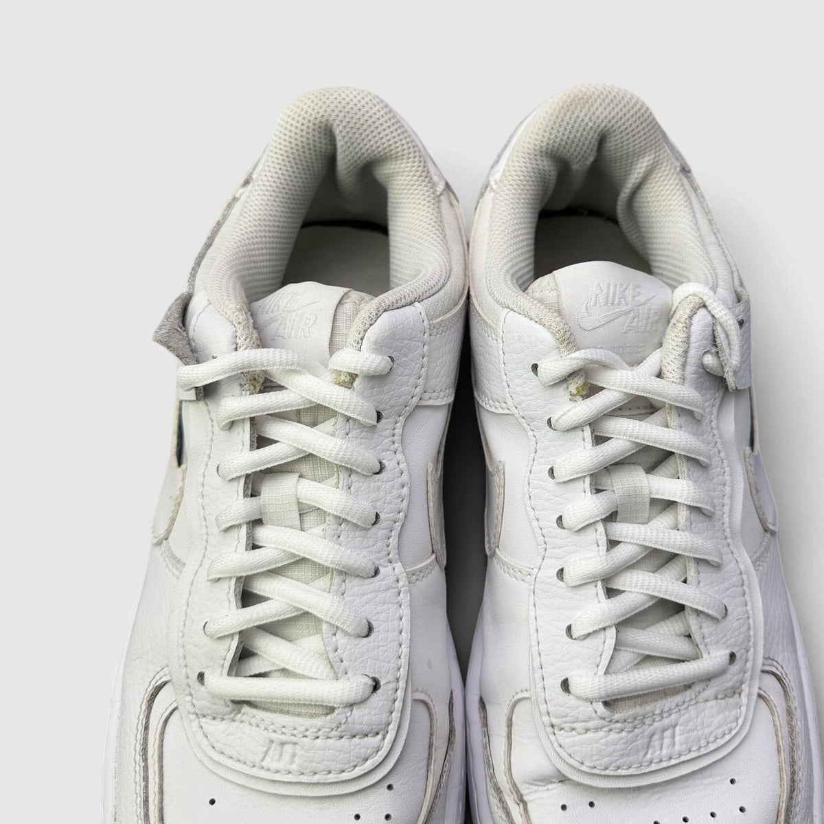 Nike Air Force 1 Low Shadow Triple White, buty sportowe damskie w bardzo dobrym stanie rozmiar 40, widok z góry