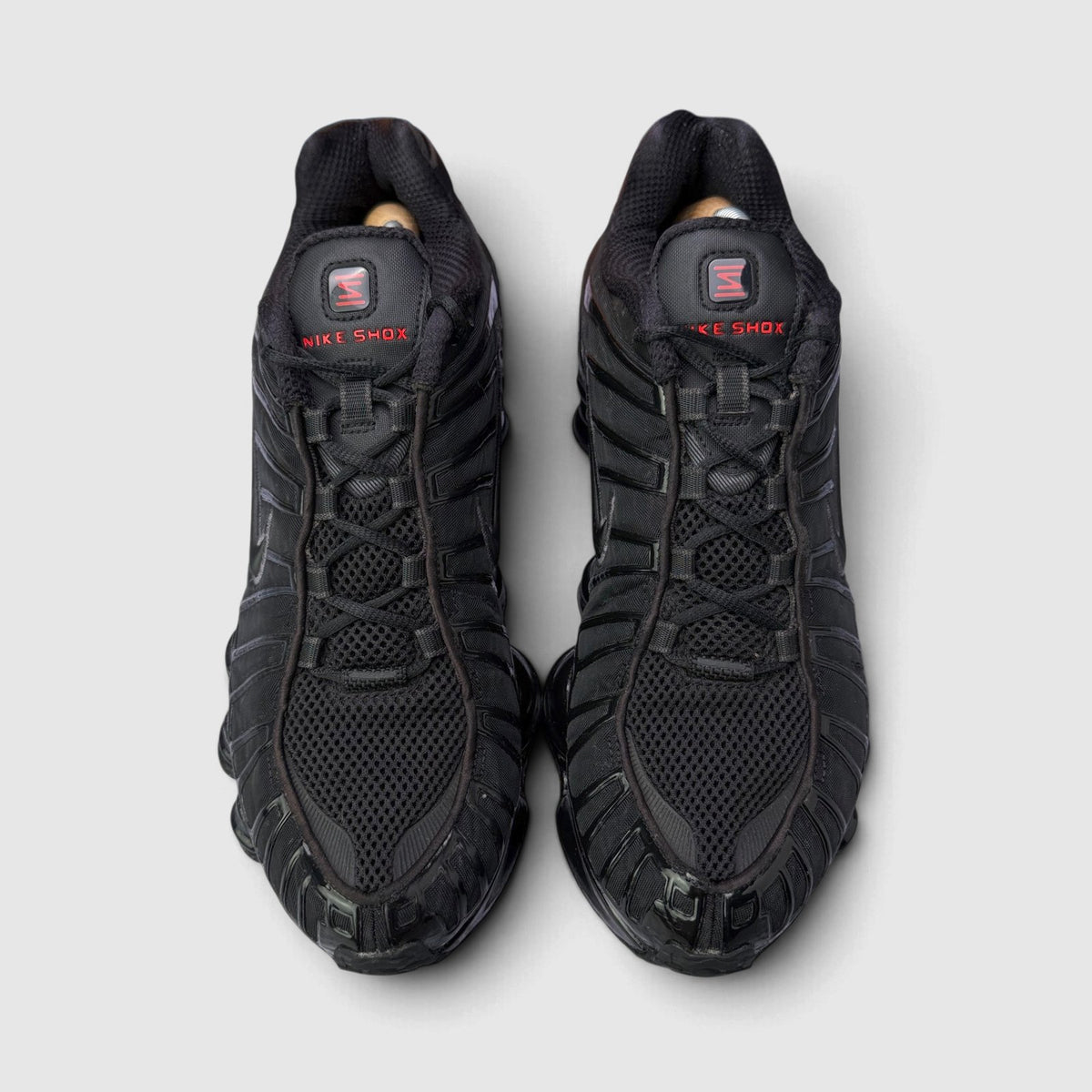 Nike Shox TL Metallic Hematite, buty sportowe męskie w bardzo dobrym stanie rozmiar 45, widok z przodu