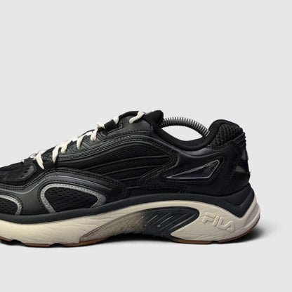 FILA Blur 2, buty sportowe męskie w bardzo dobrym stanie rozmiar 42.5, boczny profil, prawa strona