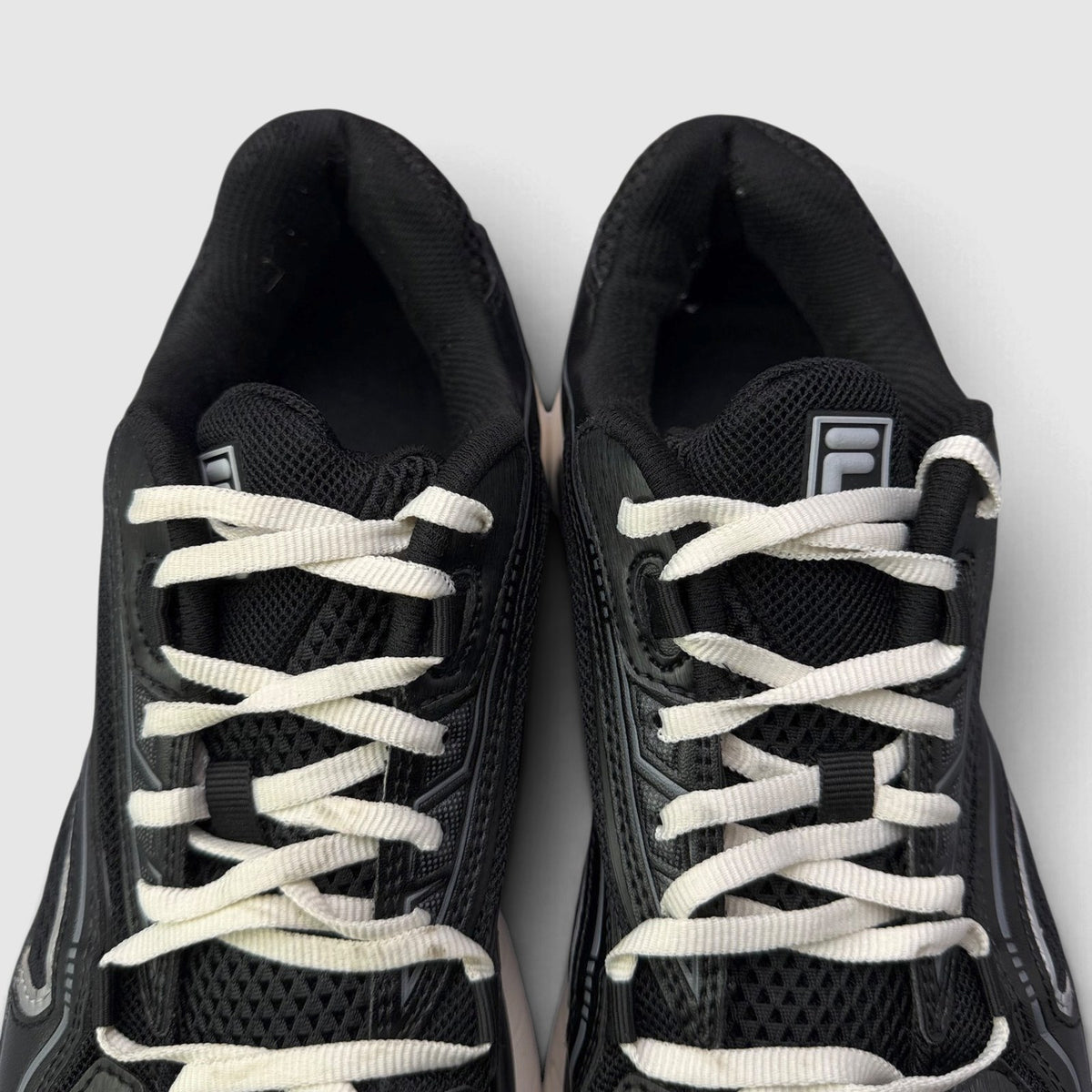 FILA Blur 2, buty sportowe męskie w bardzo dobrym stanie rozmiar 42.5, detal