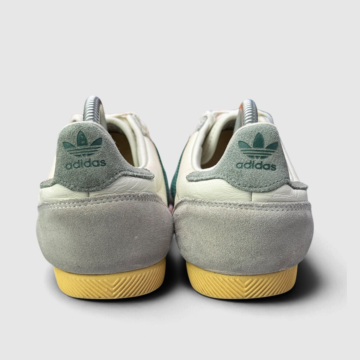 Adidas Japan, buty sportowe męskie w bardzo dobrym stanie rozmiar 42 2/3, widok z tyłu