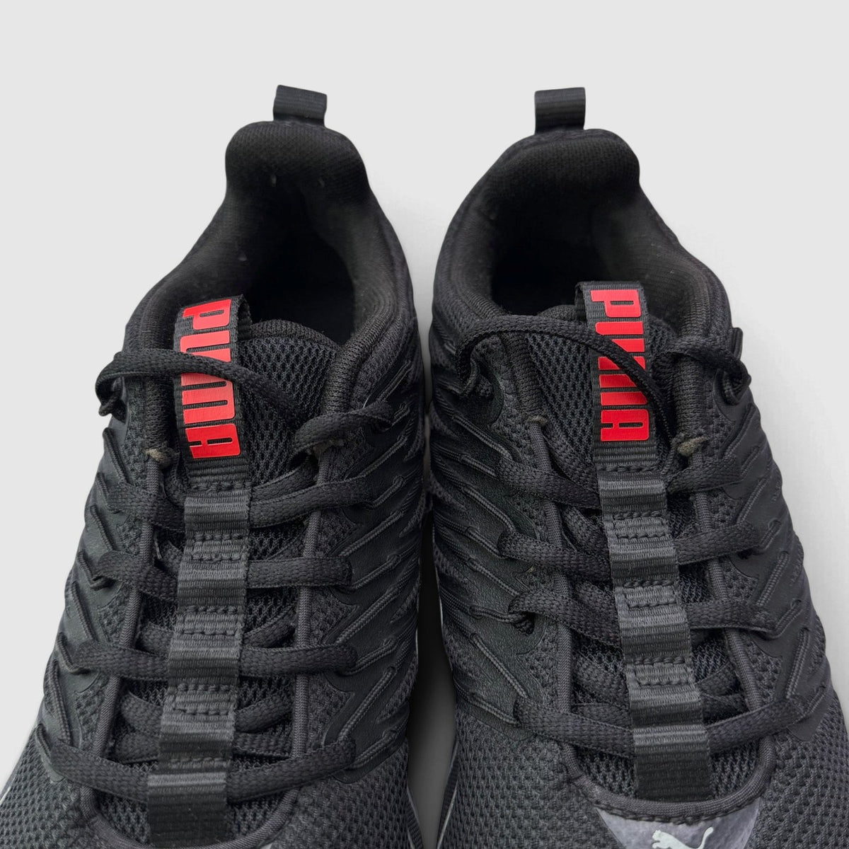Puma Voltaic Evo Black, buty sportowe męskie w bardzo dobrym stanie rozmiar 42, język buta