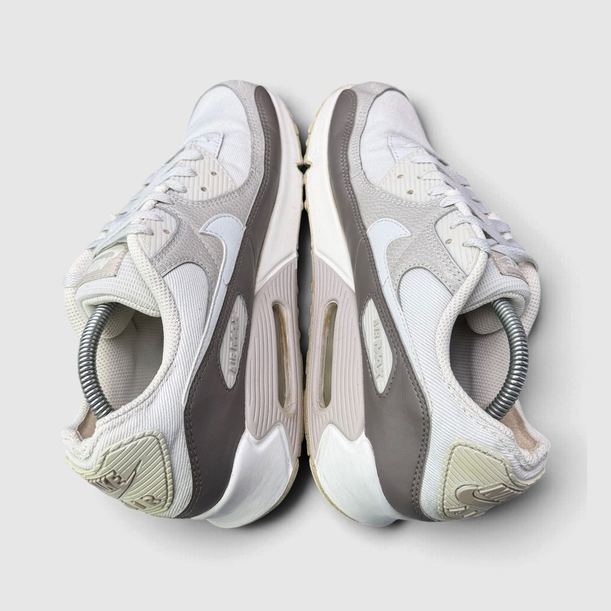 Nike Air Max 90 Photon Dust, buty sportowe męskie w bardzo dobrym stanie rozmiar 44.5, widok z góry