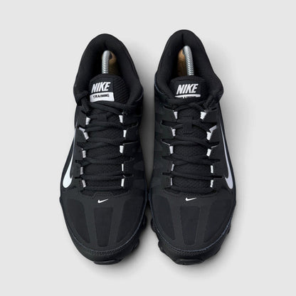 Nike Reax 8 TR Black White, buty sportowe męskie w bardzo dobrym stanie rozmiar 43, widok z góry