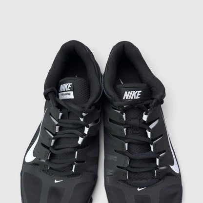 Nike Reax 8 TR Black White, buty sportowe męskie w bardzo dobrym stanie rozmiar 43, widok z góry