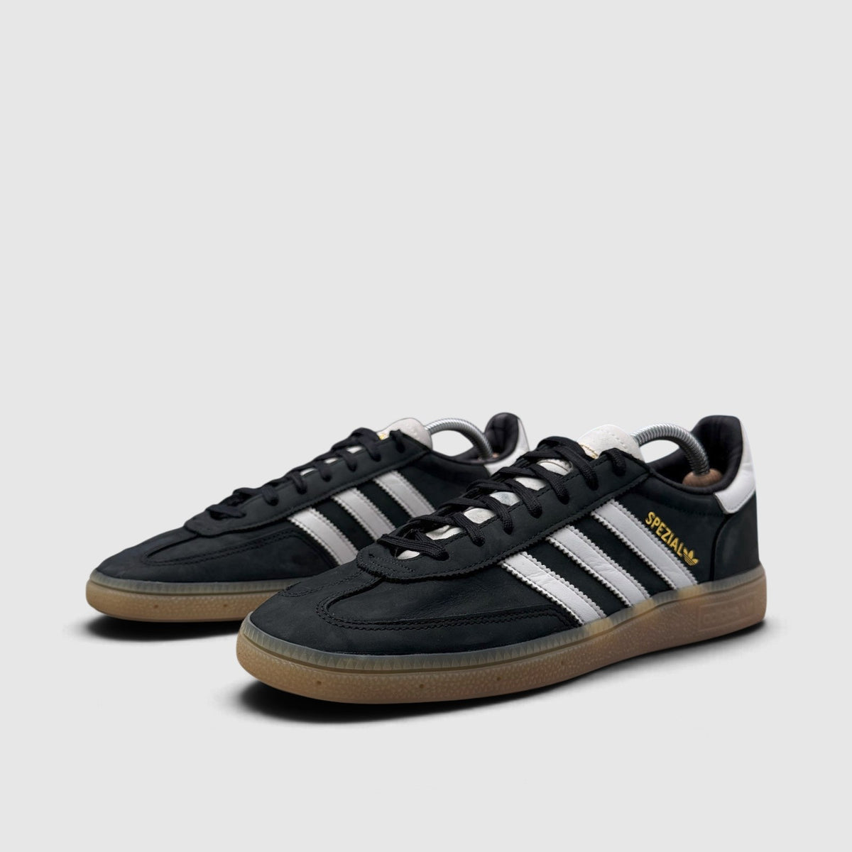 Adidas Handball Spezial, buty sportowe męskie w bardzo dobrym stanie rozmiar 43 1/3, para butów