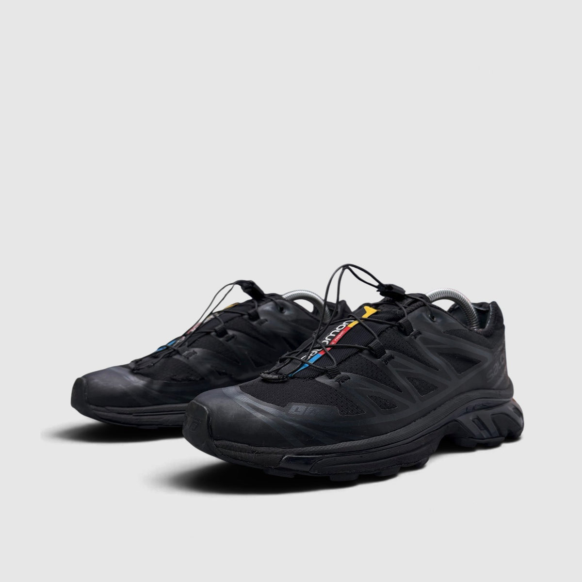 Salomon XT-6 Triple Black, buty sportowe męskie w bardzo dobrym stanie rozmiar 42, para butów