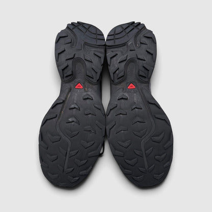 Salomon XT-6 Triple Black, buty sportowe męskie w bardzo dobrym stanie rozmiar 42, podeszwa