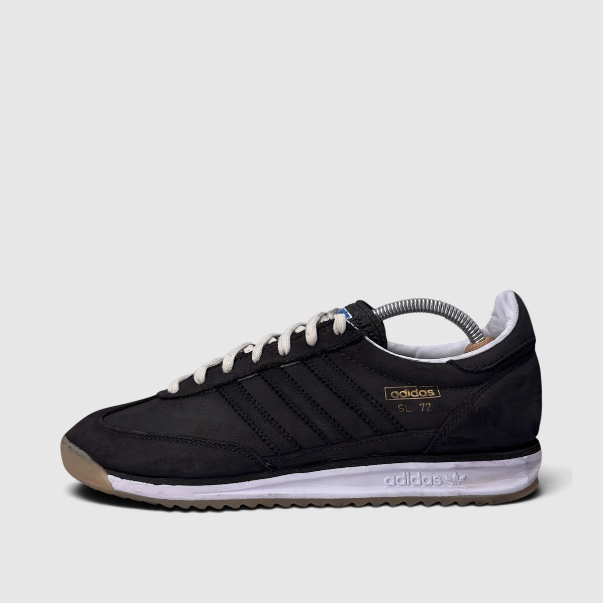 Adidas SL 72, buty sportowe męskie w bardzo dobrym stanie rozmiar 44 2/3, boczny profil, lewa strona