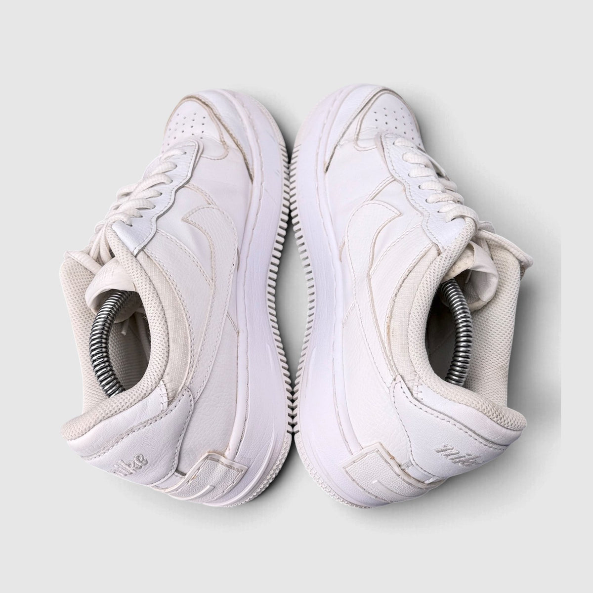 Nike Air Force 1 Low Shadow Triple White, buty sportowe damskie w bardzo dobrym stanie rozmiar 40, widok z góry