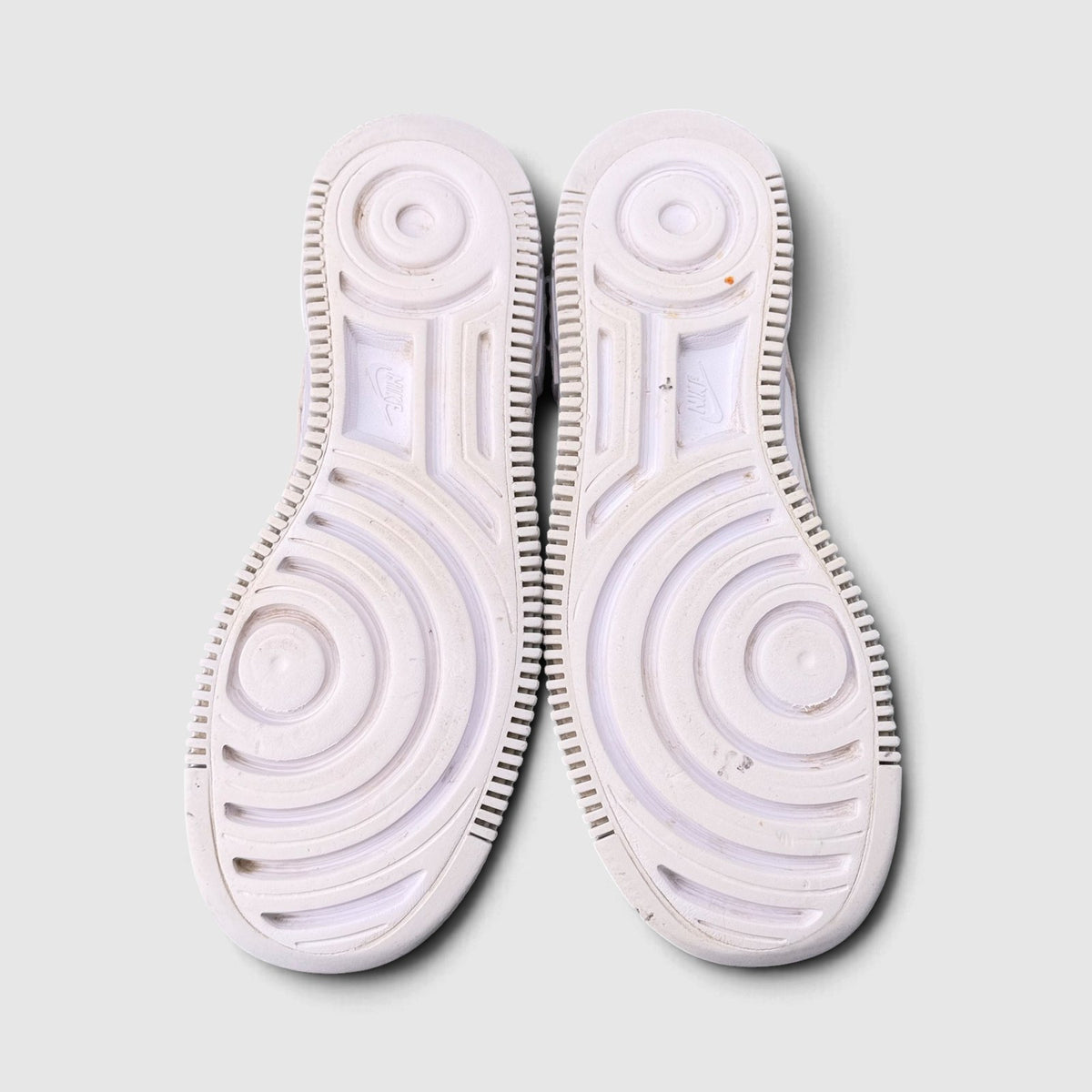 Nike Air Force 1 Low Shadow Triple White, buty sportowe damskie w bardzo dobrym stanie rozmiar 40, podeszwa