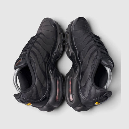 Nike Air Max Plus Triple Black Leather, buty sportowe męskie w bardzo dobrym stanie rozmiar 41, widok z góry