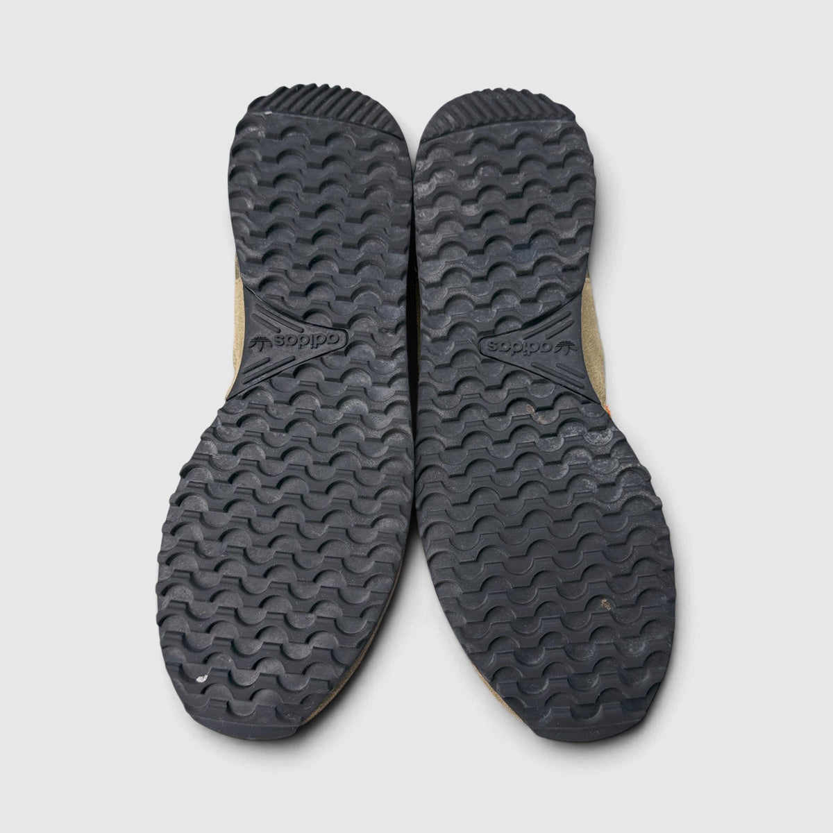 Adidas ZX 750, buty sportowe męskie w bardzo dobrym stanie rozmiar 43 1/3, podeszwa