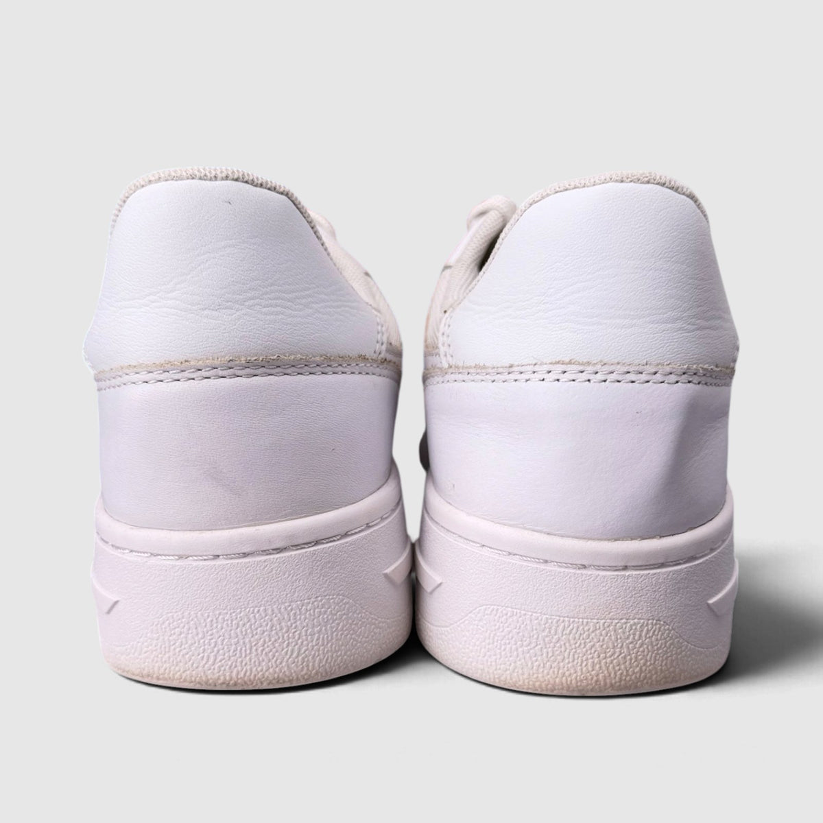 Tommy Hilfiger Retro Basket Ess, buty sportowe męskie w bardzo dobrym stanie rozmiar 41, widok z tyłu
