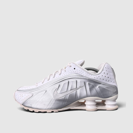 Nike Shox R4, buty sportowe męskie w bardzo dobrym stanie rozmiar 45, boczny profil, lewa strona
