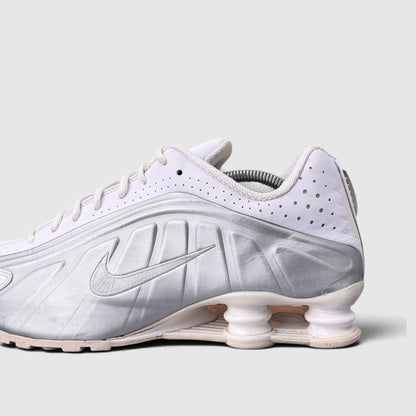 Nike Shox R4, buty sportowe męskie w bardzo dobrym stanie rozmiar 45, boczny profil, lewa strona