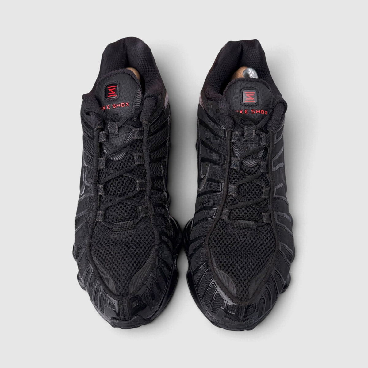 Nike Shox TL Metallic Hematite, buty sportowe męskie w bardzo dobrym stanie rozmiar 45, widok z przodu