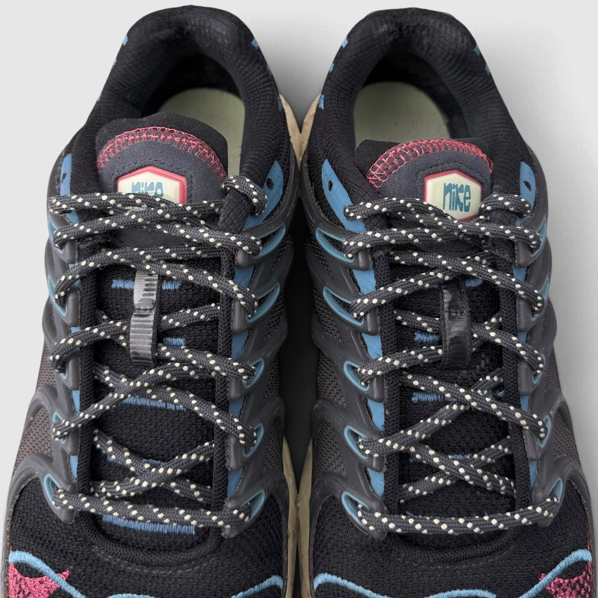 Nike Air Max Terrascape Plus, buty sportowe męskie w bardzo dobrym stanie rozmiar 43, detal