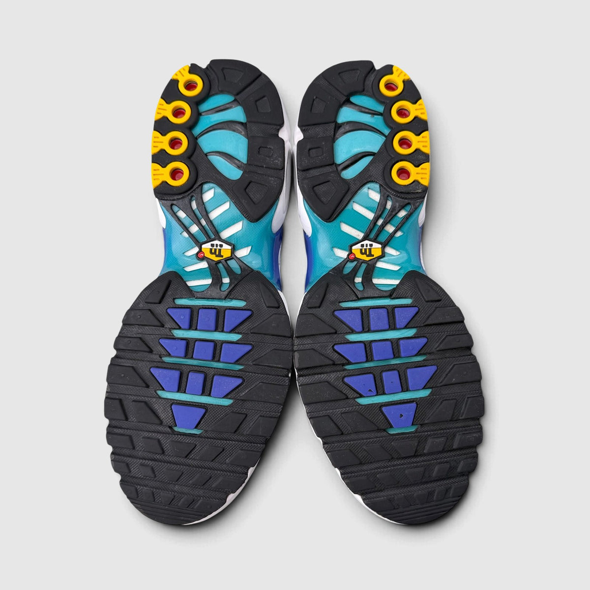 Nike Air Max Plus Aqua, buty sportowe męskie w bardzo dobrym stanie rozmiar 42.5, podeszwa