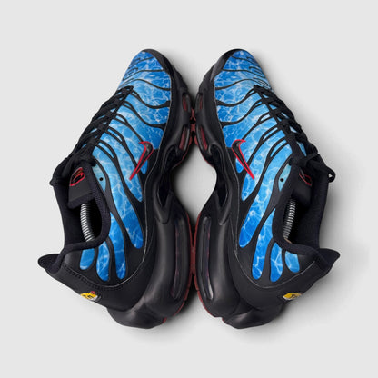Nike Air Max Plus Shark Attack, buty sportowe męskie w bardzo dobrym stanie rozmiar 47.5, widok z góry
