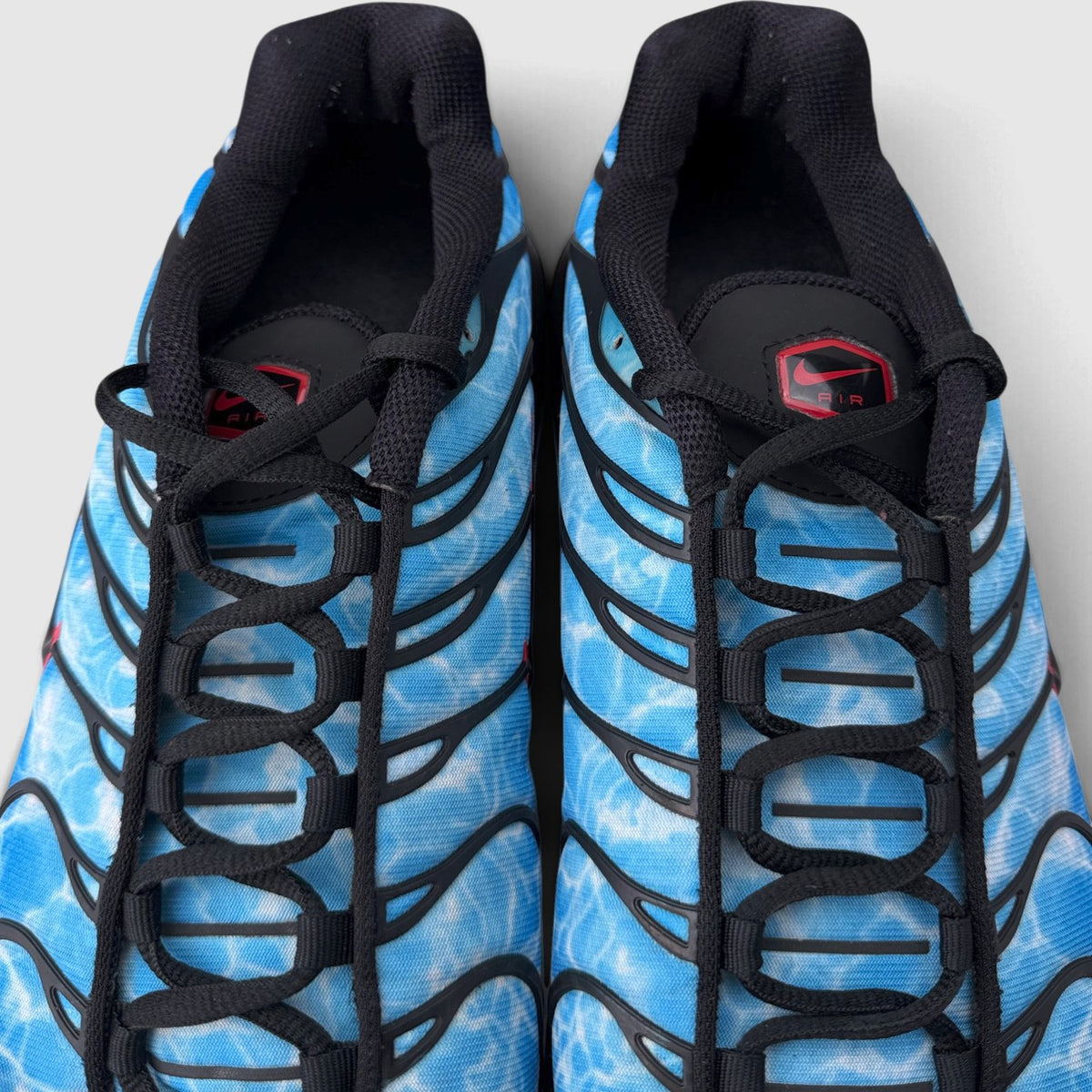 Nike Air Max Plus Shark Attack, buty sportowe męskie w bardzo dobrym stanie rozmiar 47.5, detal