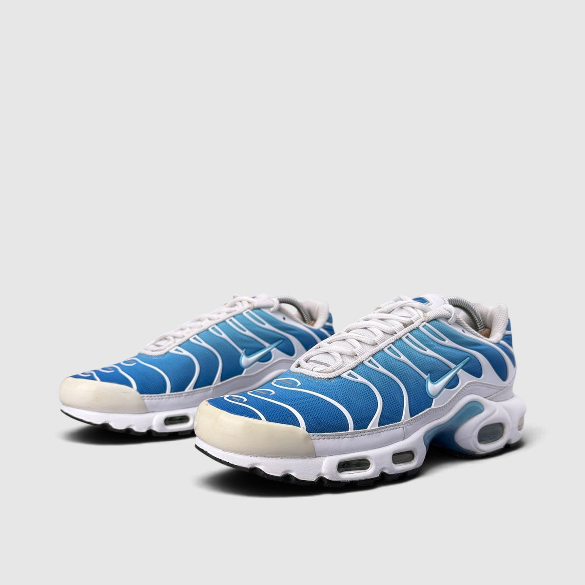 Nike Air Max Plus, buty sportowe męskie w bardzo dobrym stanie rozmiar 42.5, para butów