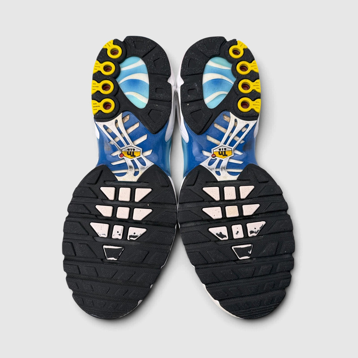 Nike Air Max Plus, buty sportowe męskie w bardzo dobrym stanie rozmiar 42.5, podeszwa