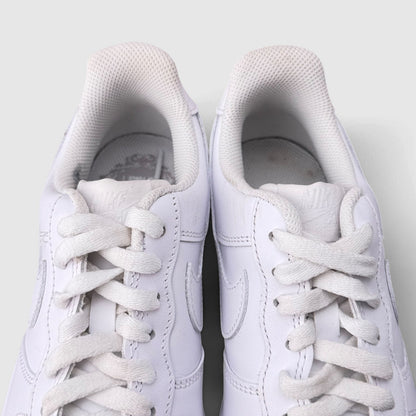 Nike Air Force 1 Low Triple White, buty sportowe damskie w bardzo dobrym stanie rozmiar 38, widok z góry