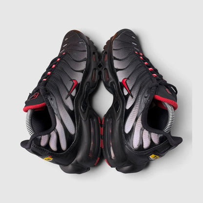 Nike Air Max Plus Black Gradient, buty sportowe męskie w bardzo dobrym stanie rozmiar 43, widok z góry