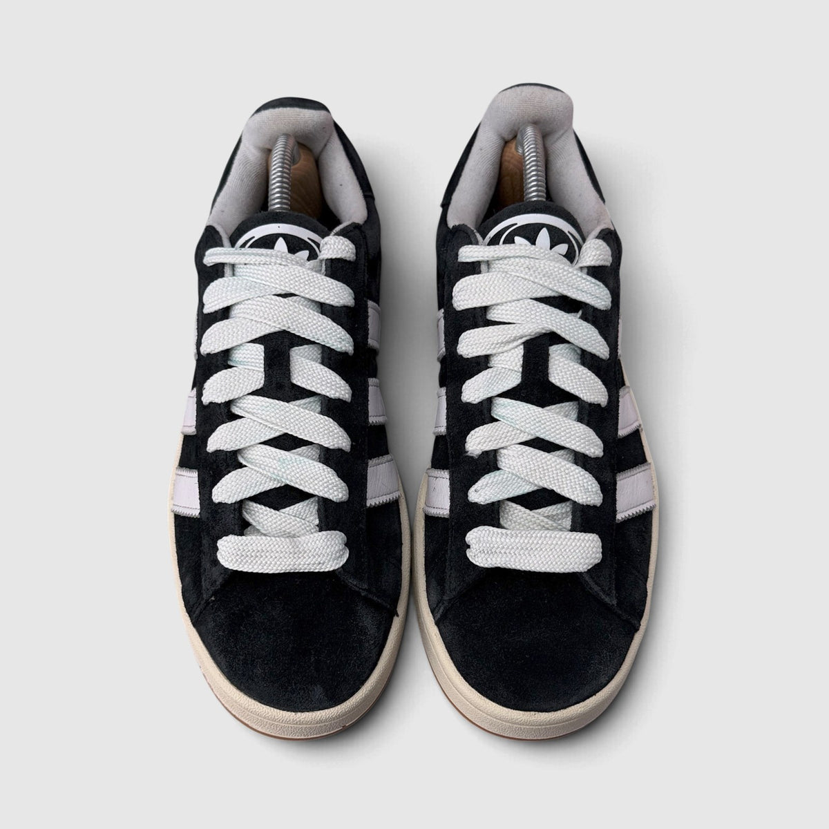 Adidas Campus Black White Gum, buty sportowe męskie w bardzo dobrym stanie rozmiar 42, widok z góry