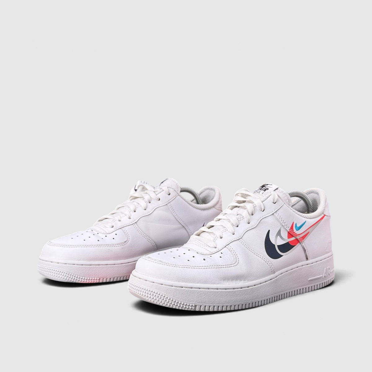 Nike Air Force 1 Low Quadruple Swoosh, buty sportowe męskie w bardzo dobrym stanie rozmiar 42.5, para butów
