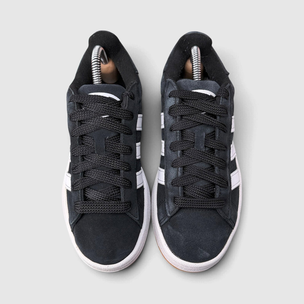 Adidas Campus 00s, buty sportowe damskie w bardzo dobrym stanie rozmiar 36, widok z góry