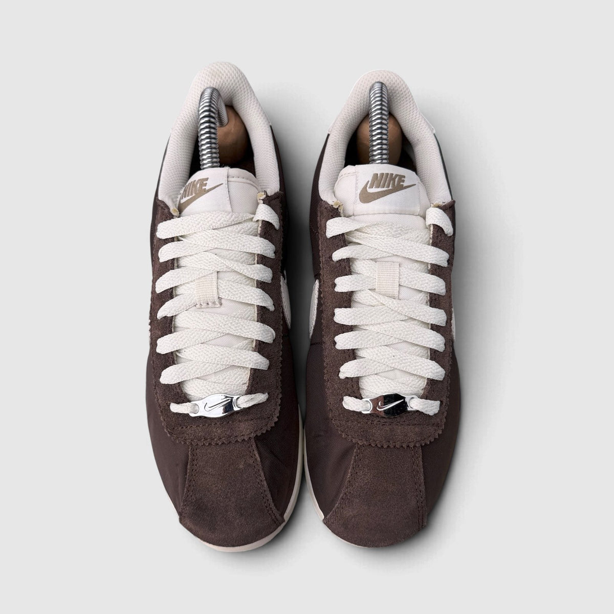 Nike Classic Cortez Baroque Brown, buty sportowe damskie w bardzo dobrym stanie rozmiar 35, widok z góry