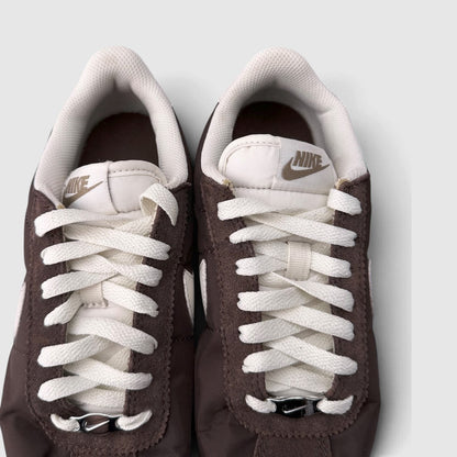Nike Classic Cortez Baroque Brown, buty sportowe damskie w bardzo dobrym stanie rozmiar 35, widok z góry