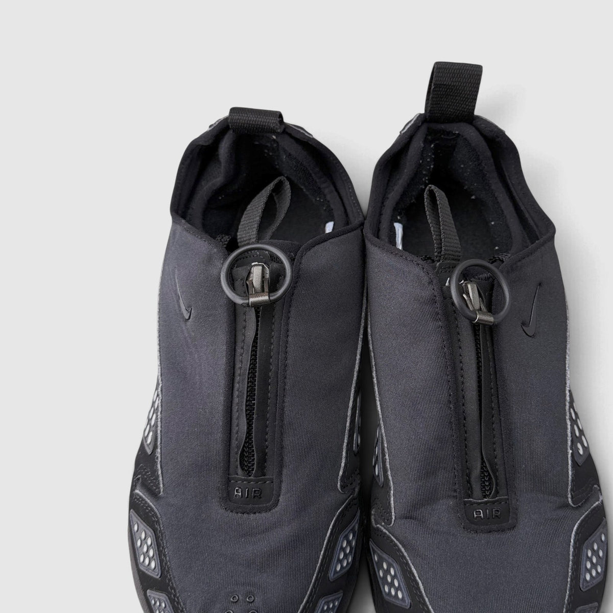 Nike Air Max SNDR Black Metallic, buty sportowe damskie w bardzo dobrym stanie rozmiar 37.5, widok z góry