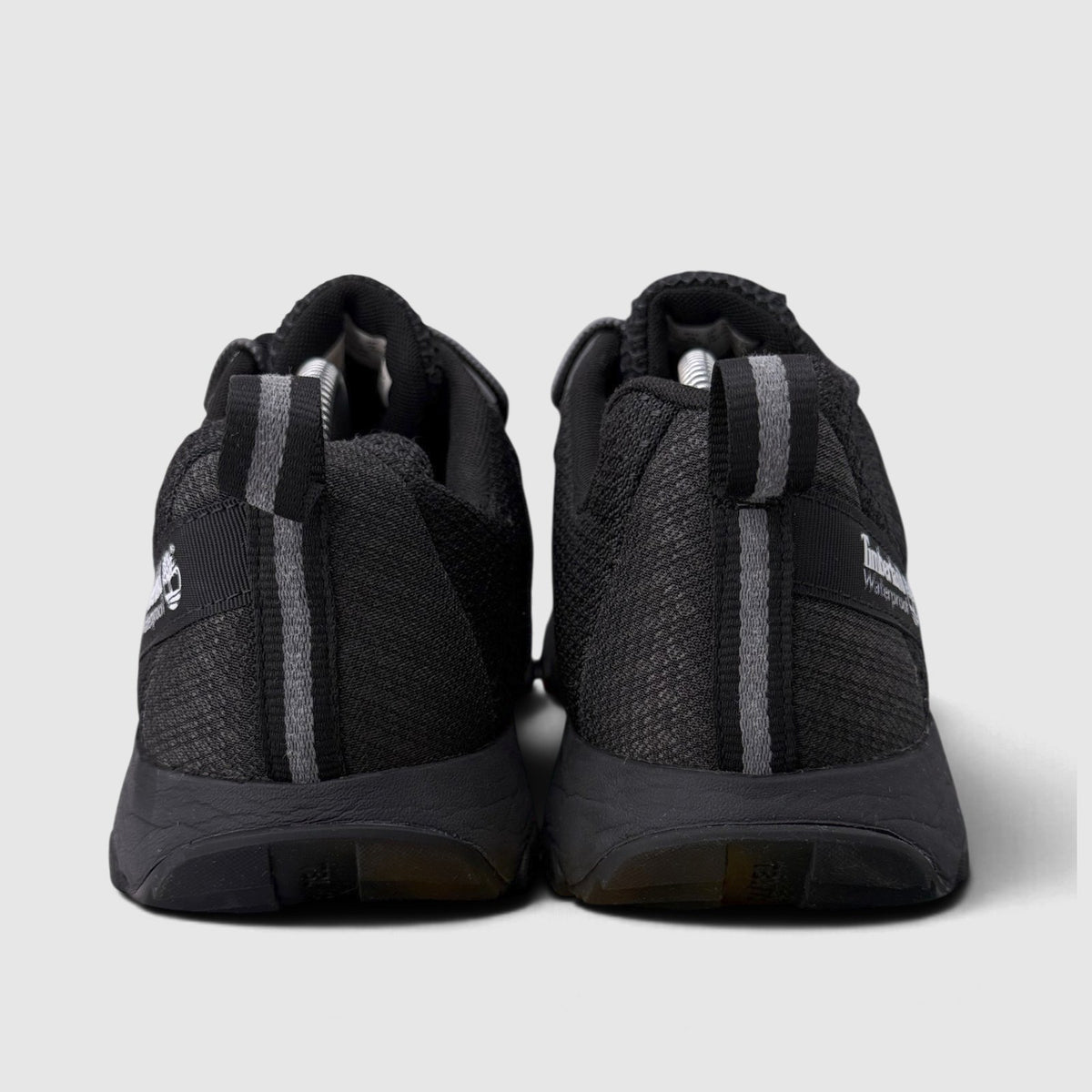 Timberland Winsor Trail Waterproof Trainer Black, buty sportowe męskie w bardzo dobrym stanie rozmiar 44, widok z tyłu