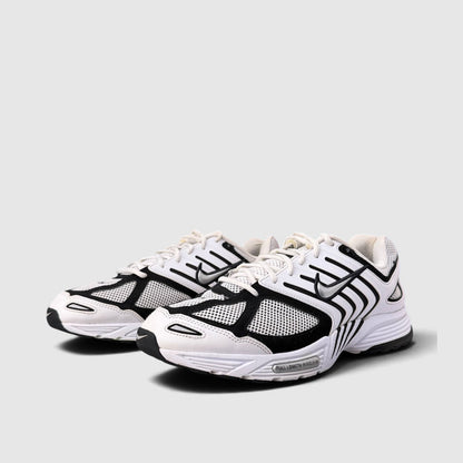 Nike Air Pegasus 2005 Metallic Silver, buty sportowe męskie w bardzo dobrym stanie rozmiar 45.5, para butów