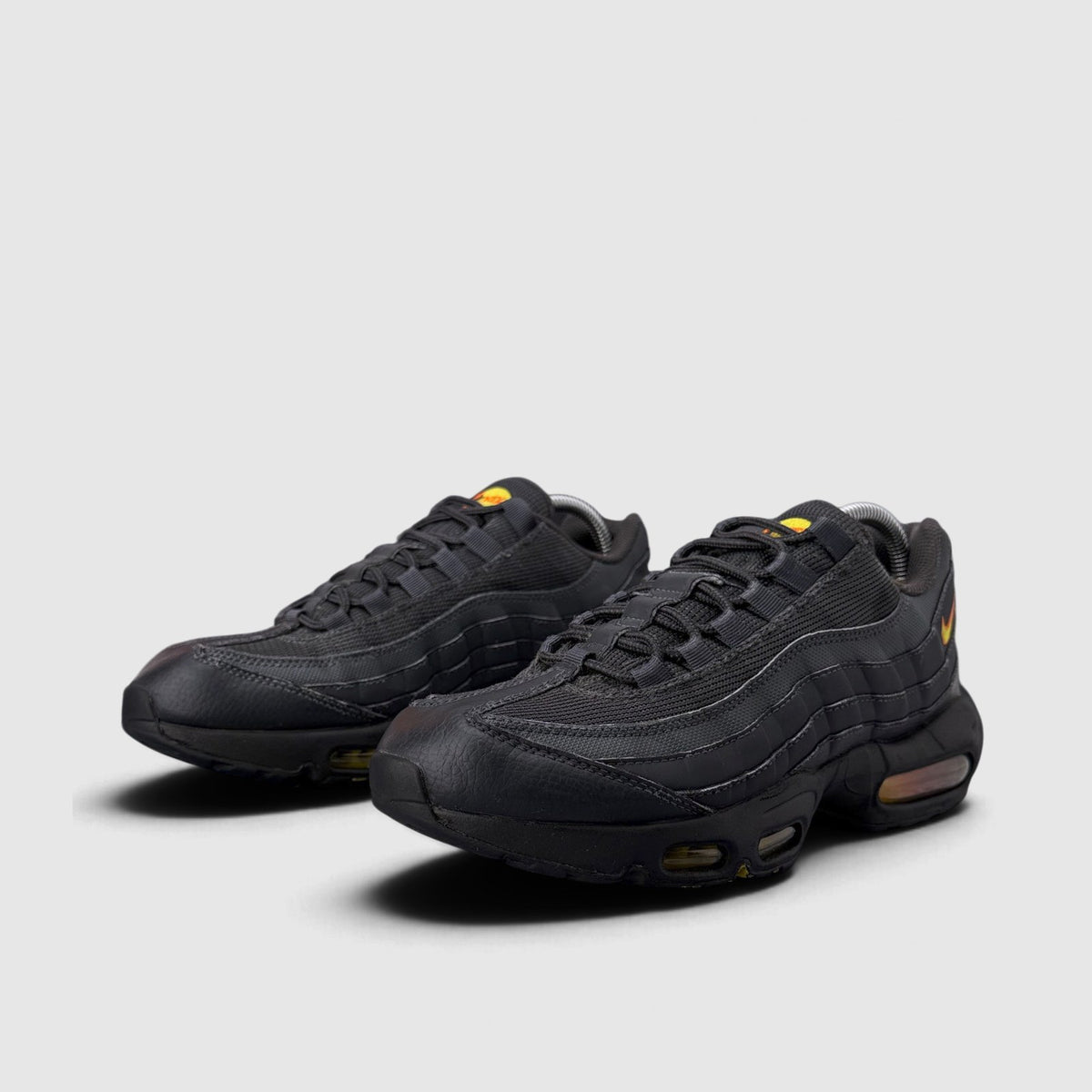 Nike Air Max 95 Anthracite / Opti Yellow, buty sportowe męskie w bardzo dobrym stanie rozmiar 42, para butów